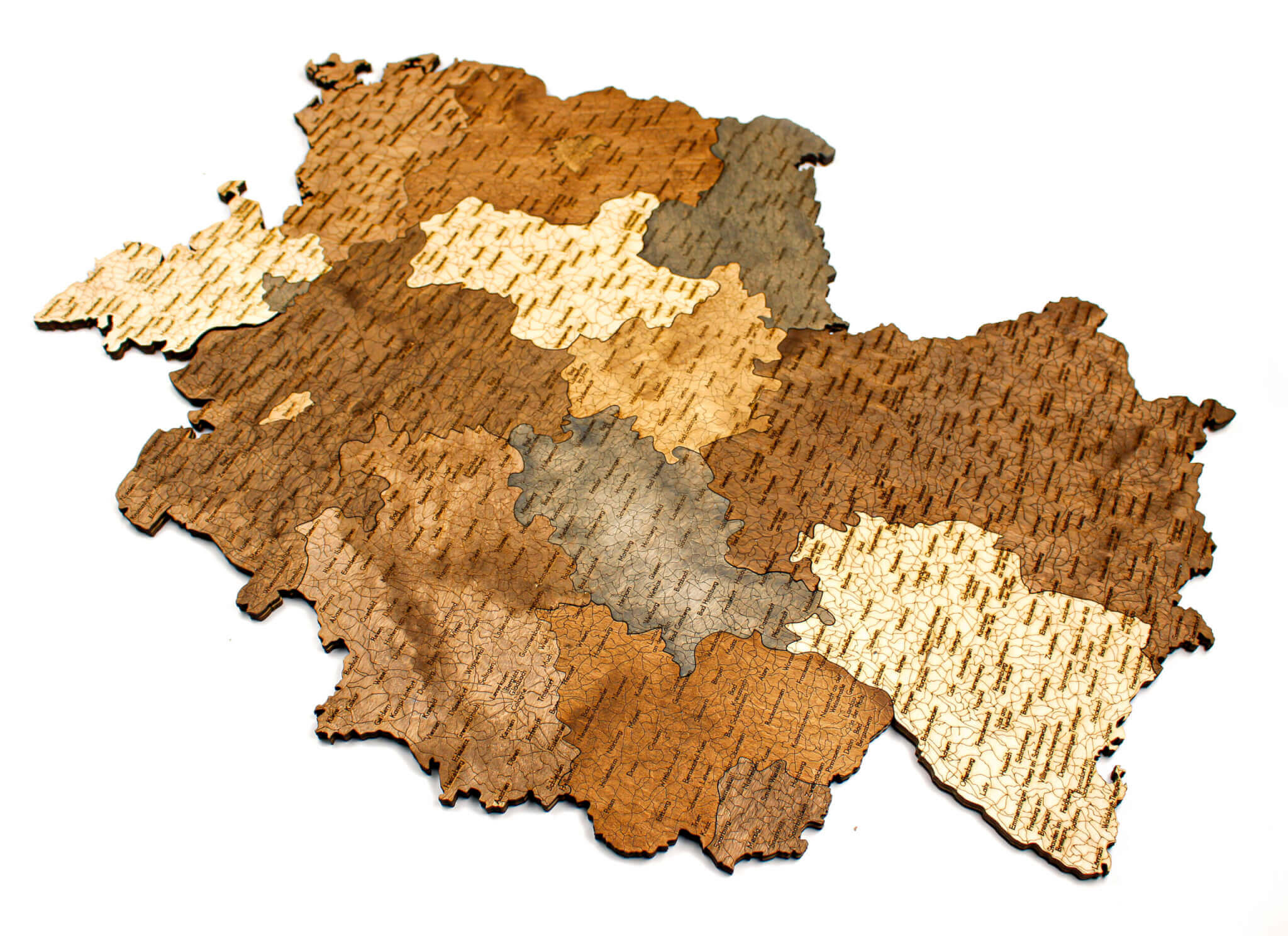 Holzwandkarte von Deutschland - große Wanddekoration - 68travel